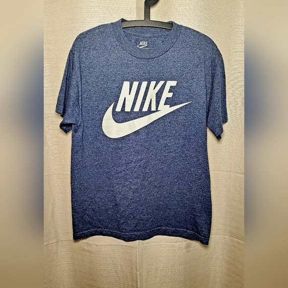 (4/$20) Nike Men's T-Shirt Blue With Nike Logo Size M - Picture 1 of 4